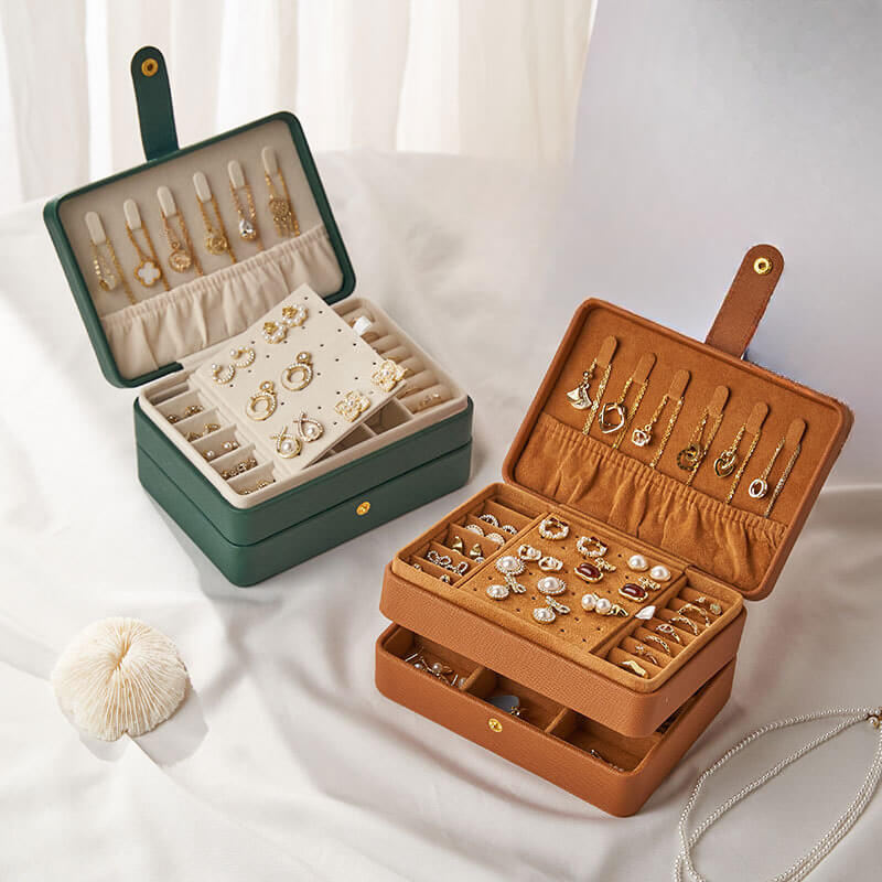 Leather multi-layer earring storage box