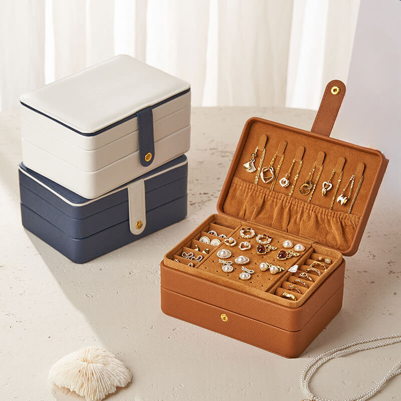 Leather multi-layer earring storage box