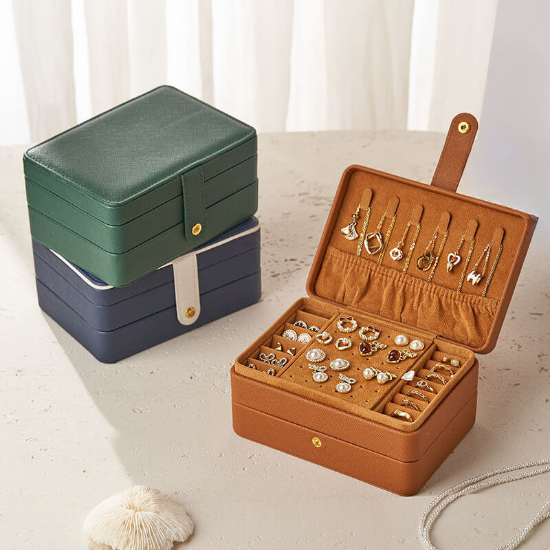Leather multi-layer earring storage box